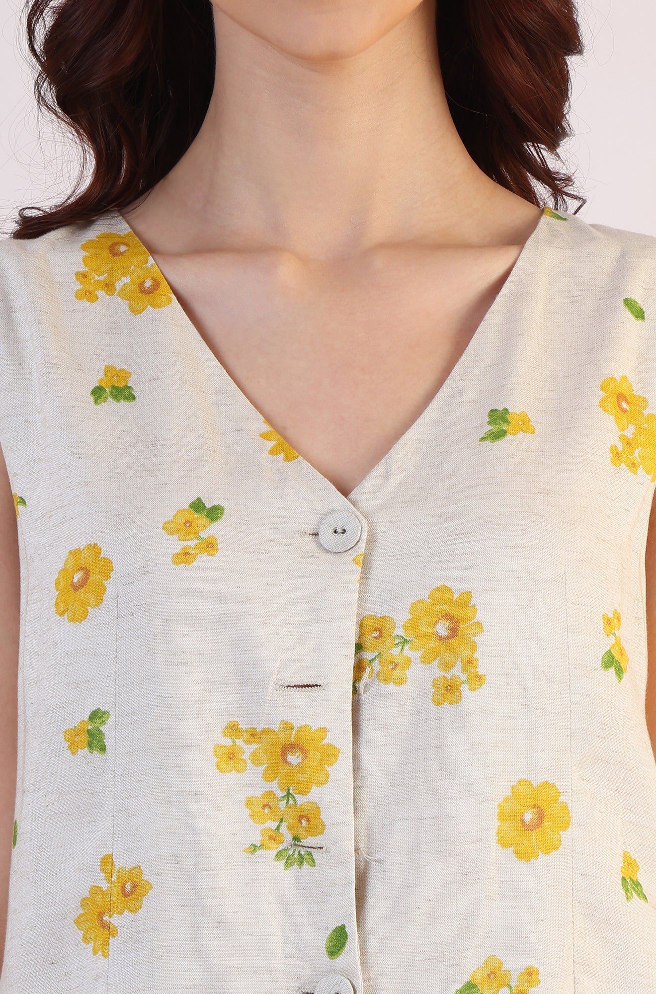 Floral Printed Rayon Top & Parallel Pant Co-Ord Set - Image 7